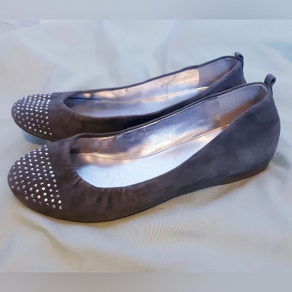 J Crew Grey Suede Ballet Flats - Picture 2 of 4